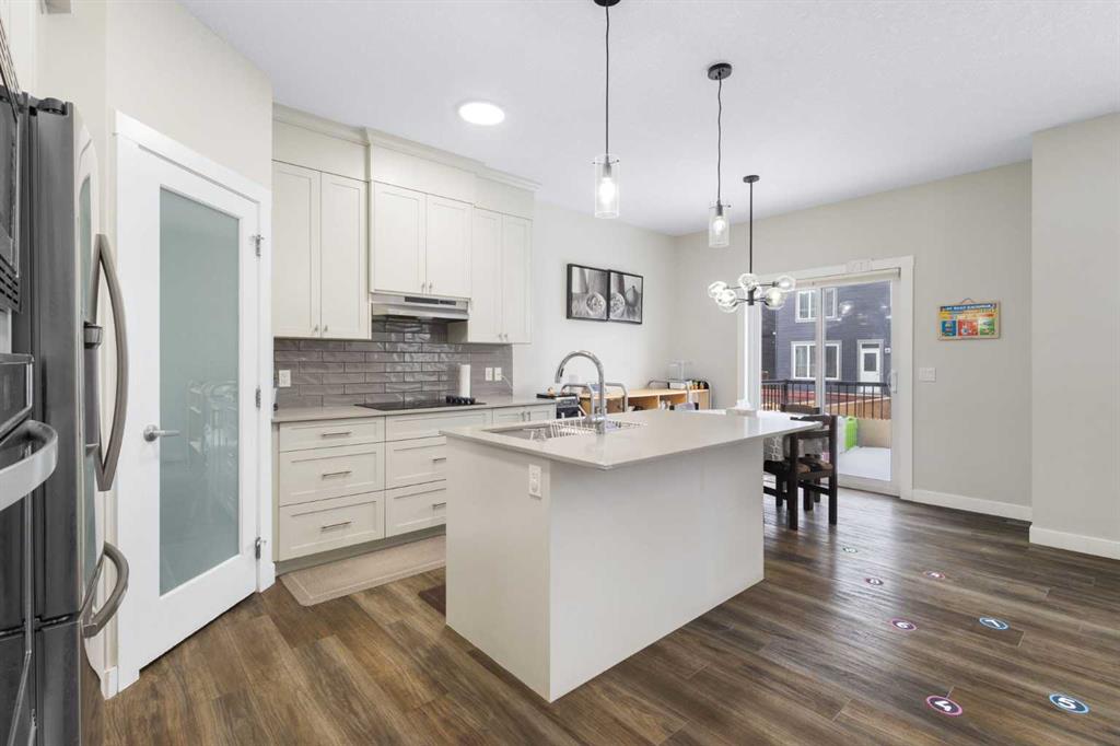 Additional image 4 of 469 Creekrun Crescent SW, Airdrie, AB, T4B 5J9