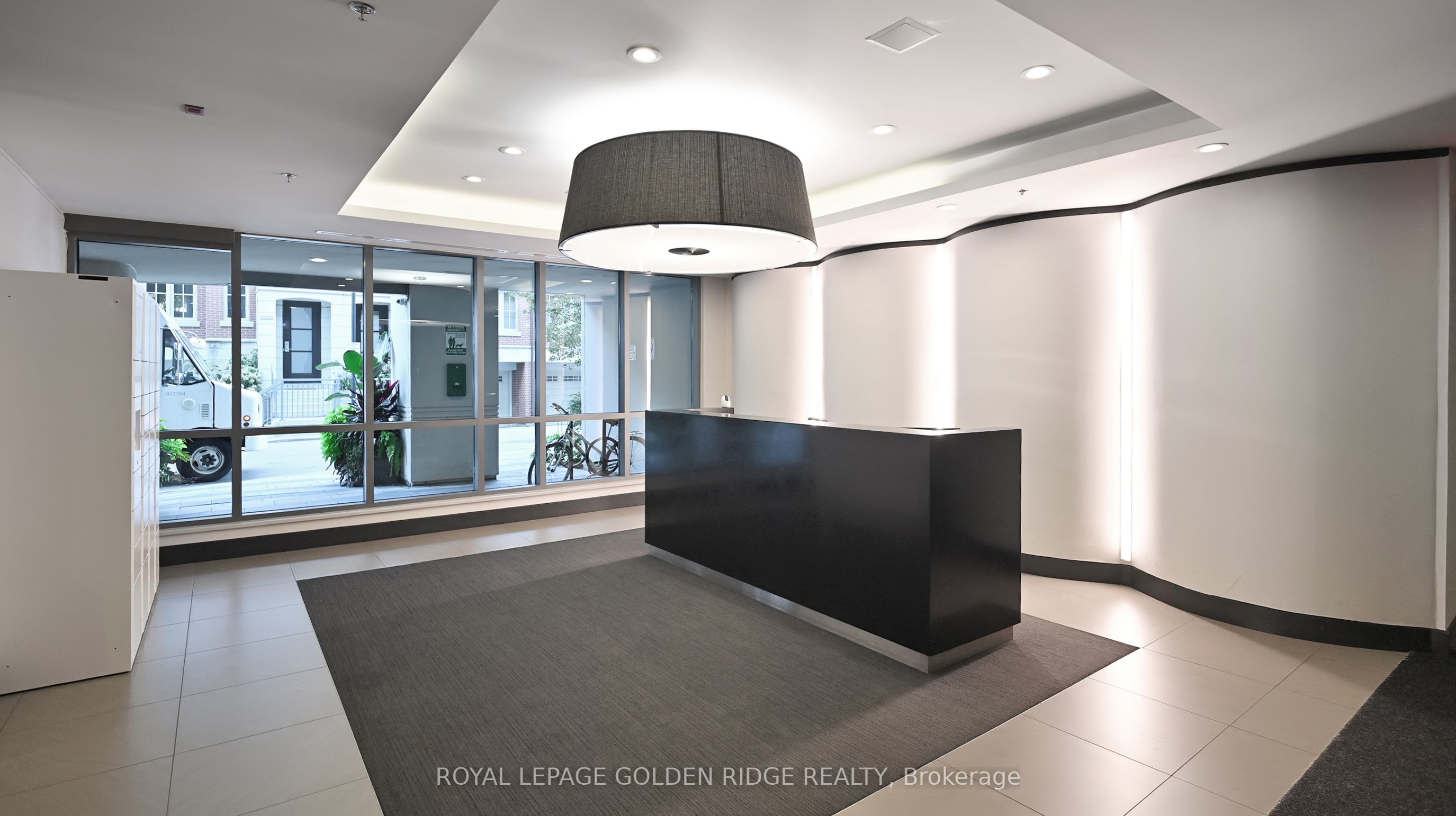 Additional image 5 of 224-377 Madison Avenue, Toronto, ON, M4V 3E1