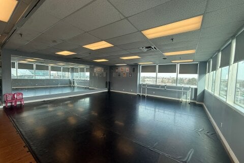 Additional image 8 of 323&325-550 Highway 7 N/a E, Richmond Hill, ON, L4B 3Z4
