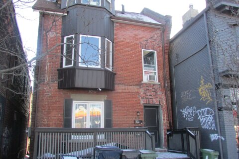 Additional image 7 of Main#1-2011 Dundas Street W, Toronto, ON, M6R 1W7