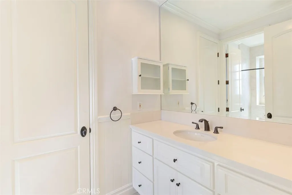 Additional image 92 of 320 Flower St, Costa Mesa, CA 92627