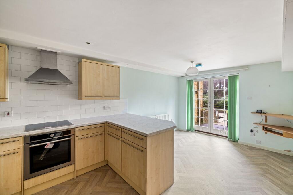 Additional image 4 of Mill Race, River, Dover, CT17