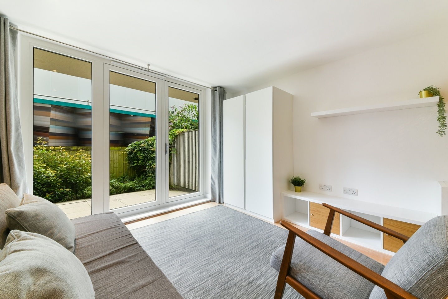 Additional image 6 of Studio Flat, Axis Court, SE16, N1 7GU