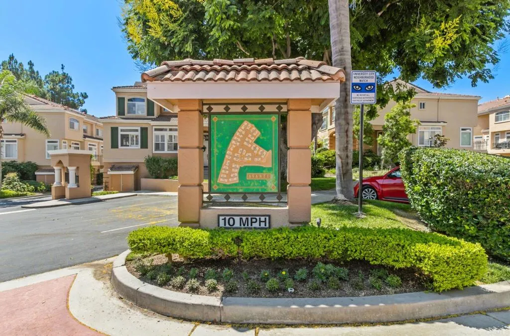 Additional image 66 of 7122 Calabria Court Unit E, San Diego, CA 92122