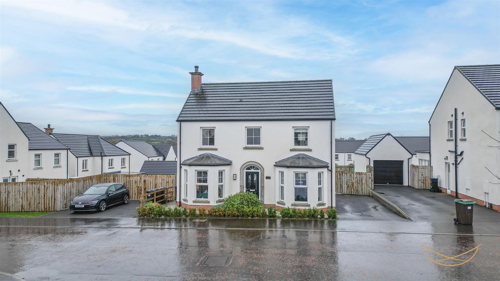 Additional image 2 of 4 bed detached house for saleRushfield Drive, Ballyclare BT39