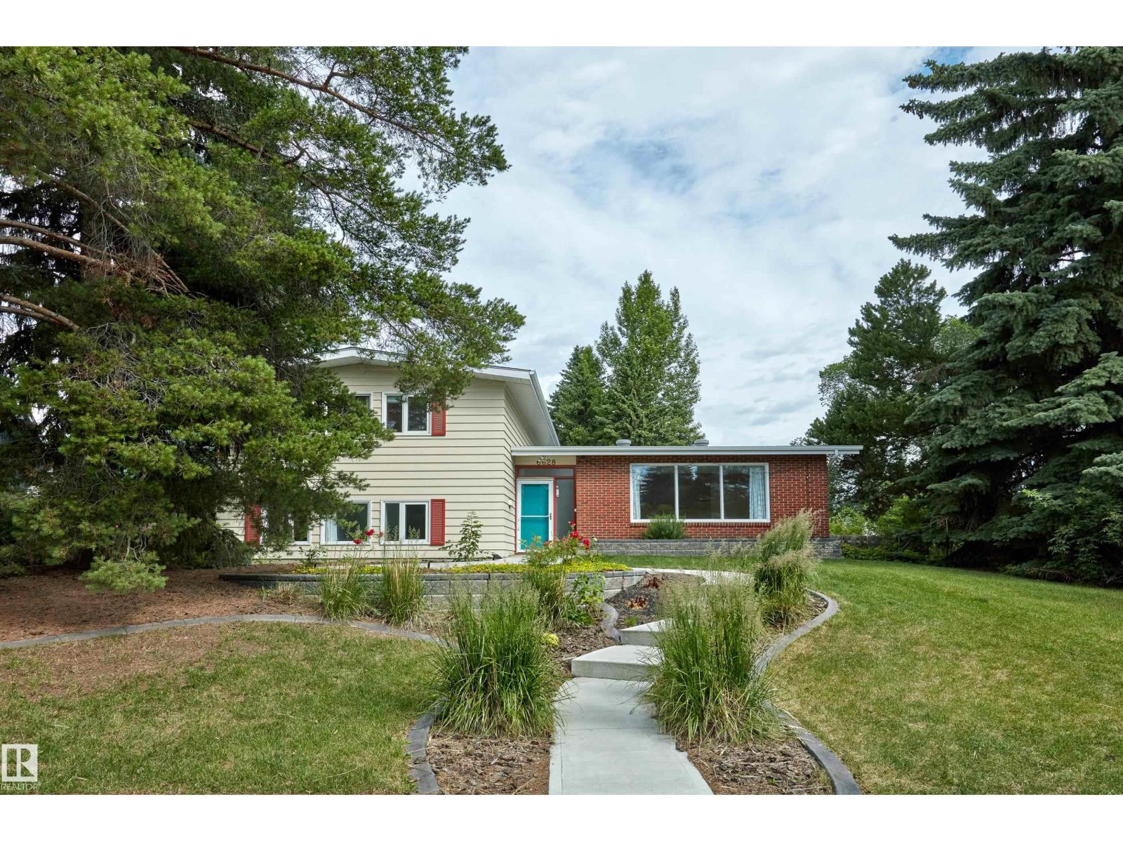 6628 124 Street NW, Edmonton, AB, T6H3V3