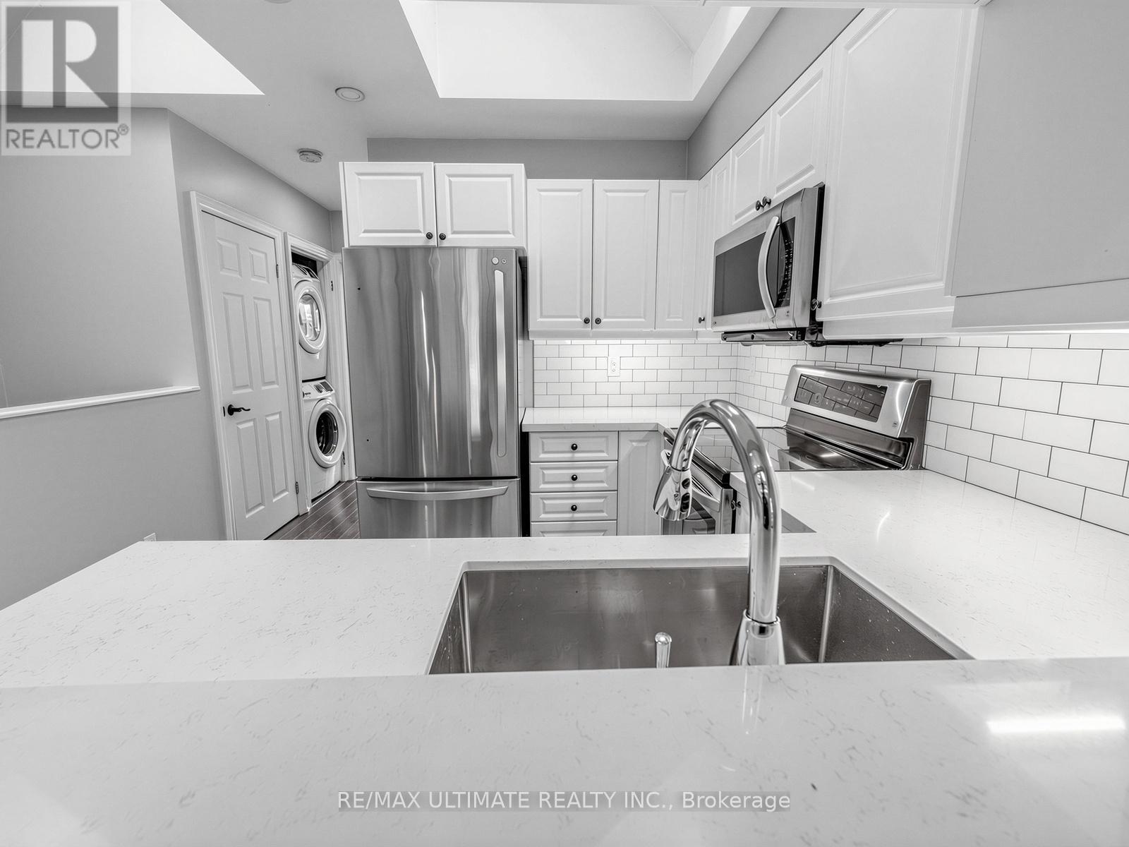 Additional image 4 of 213 Langley Avenue, Toronto, ON, M4K1C1