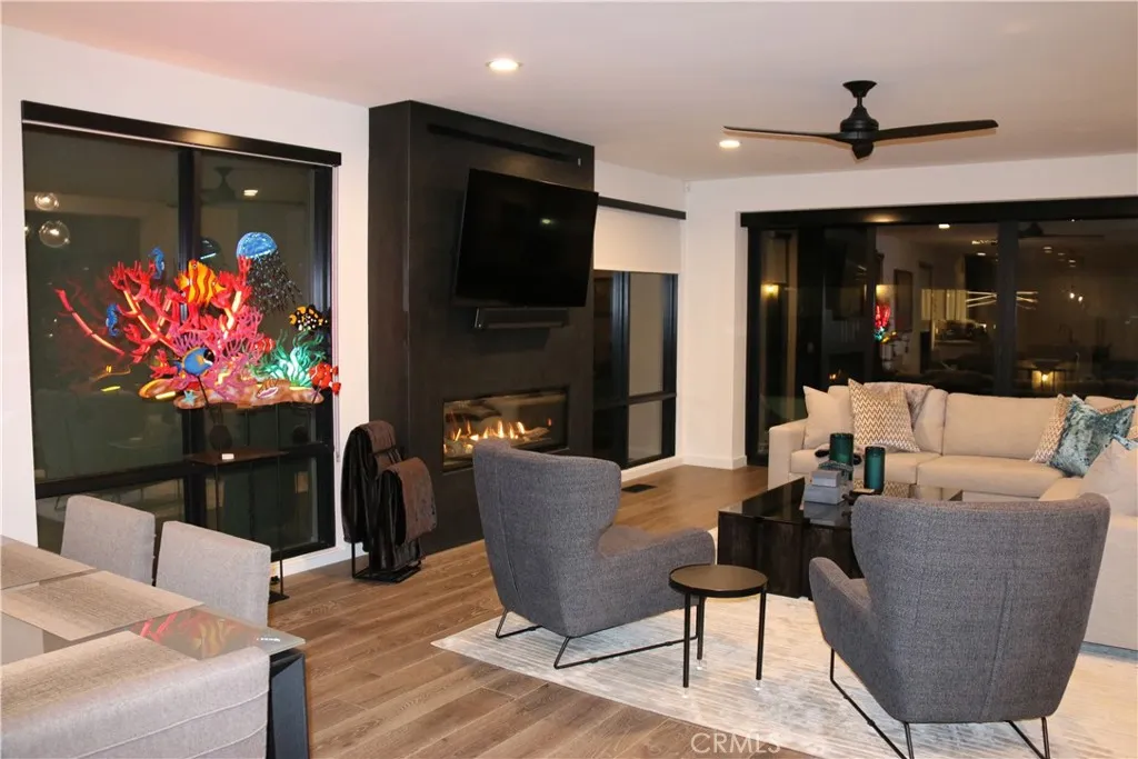 Additional image 7 of 116 W Channel Islands Boulevard, Oxnard, CA 93035