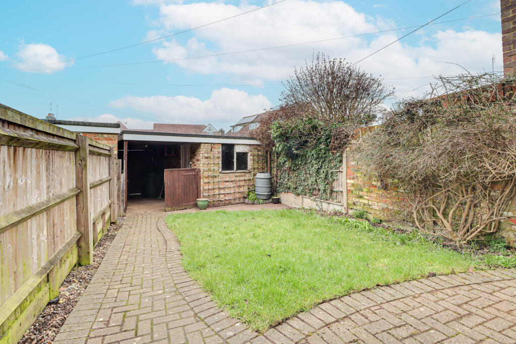 Additional image 5 of Pickford Road, Markyate, St Albans, AL3