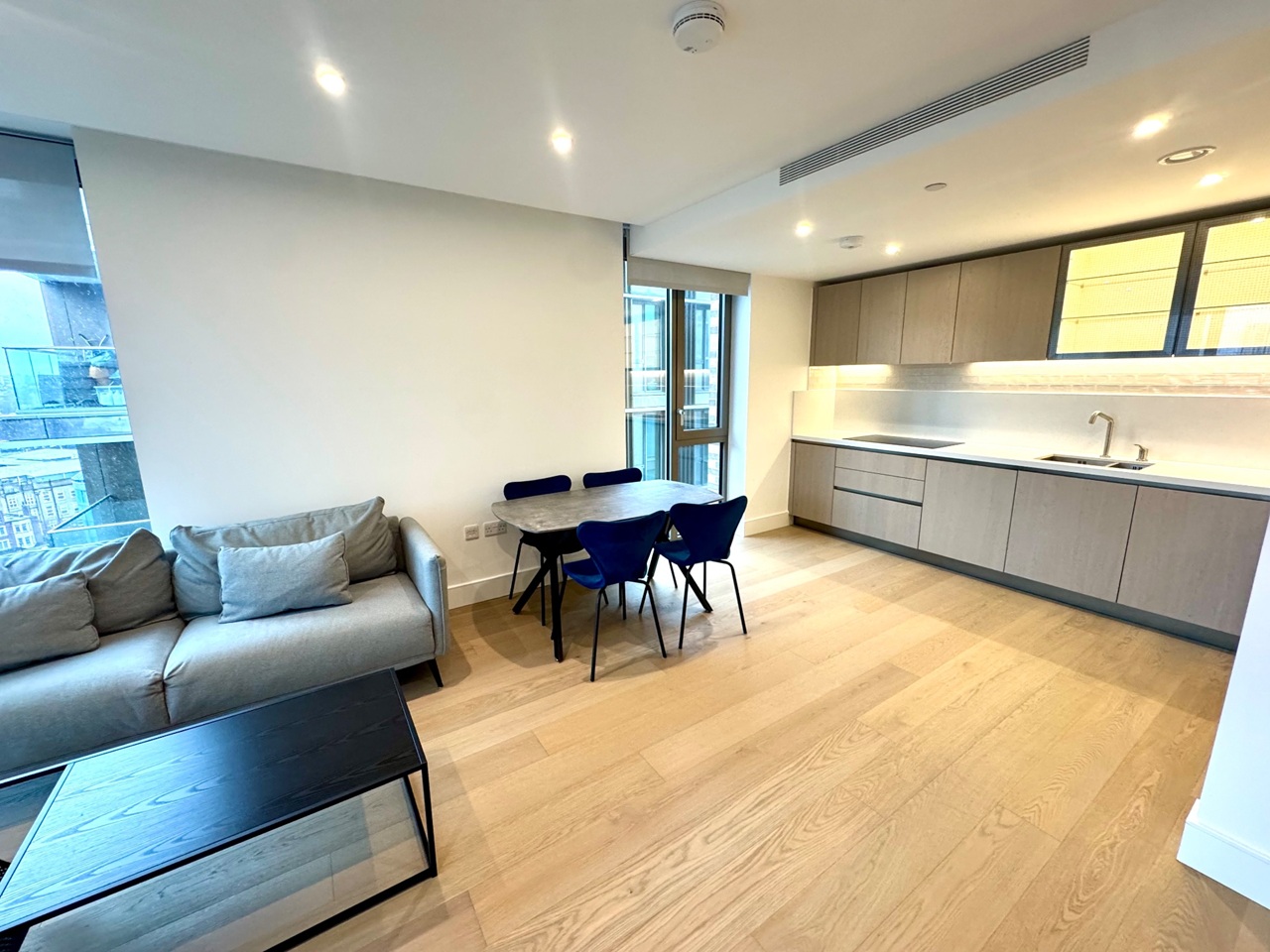 Additional image 12 of 2 Bed Flat, Salisbury House, SW11, N1 7GU