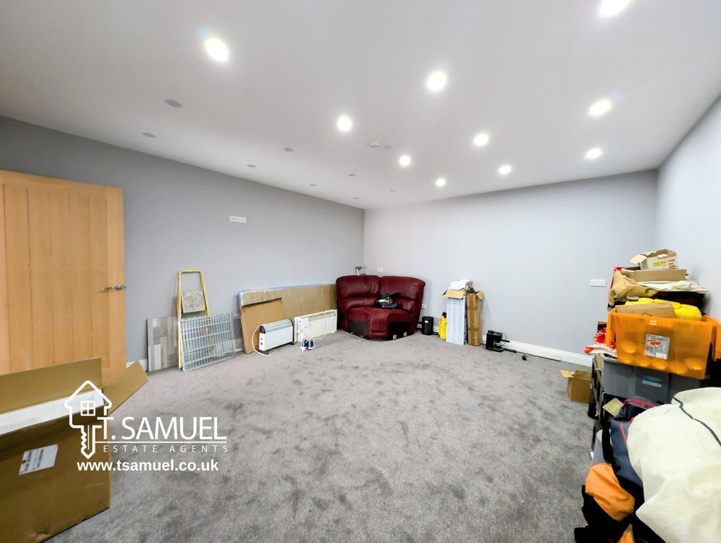 Additional image 59 of 5 bed detached house for saleGolwg Y Mynydd, Llanwonno Road, Mountain Ash CF45