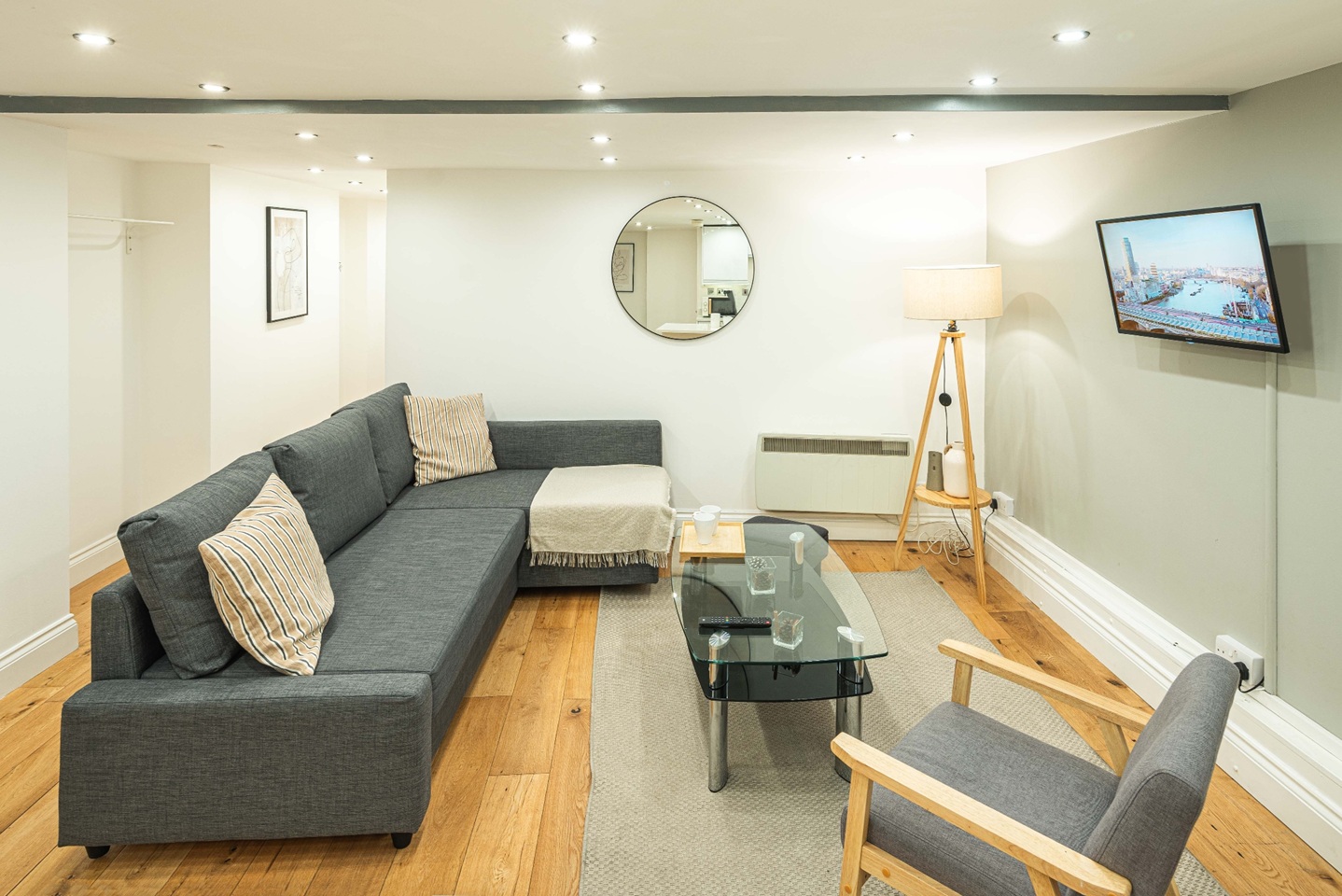 Additional image 3 of 2 Bed Flat, Royal College Street, NW1, N1 7GU