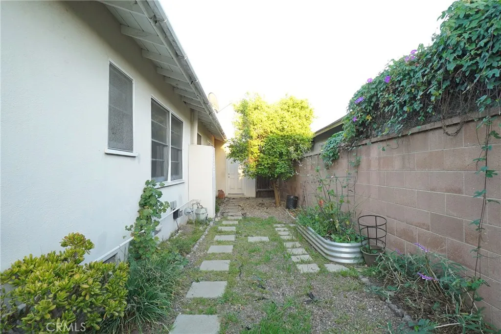 13917 S Wilkie Avenue, Gardena, CA 90249