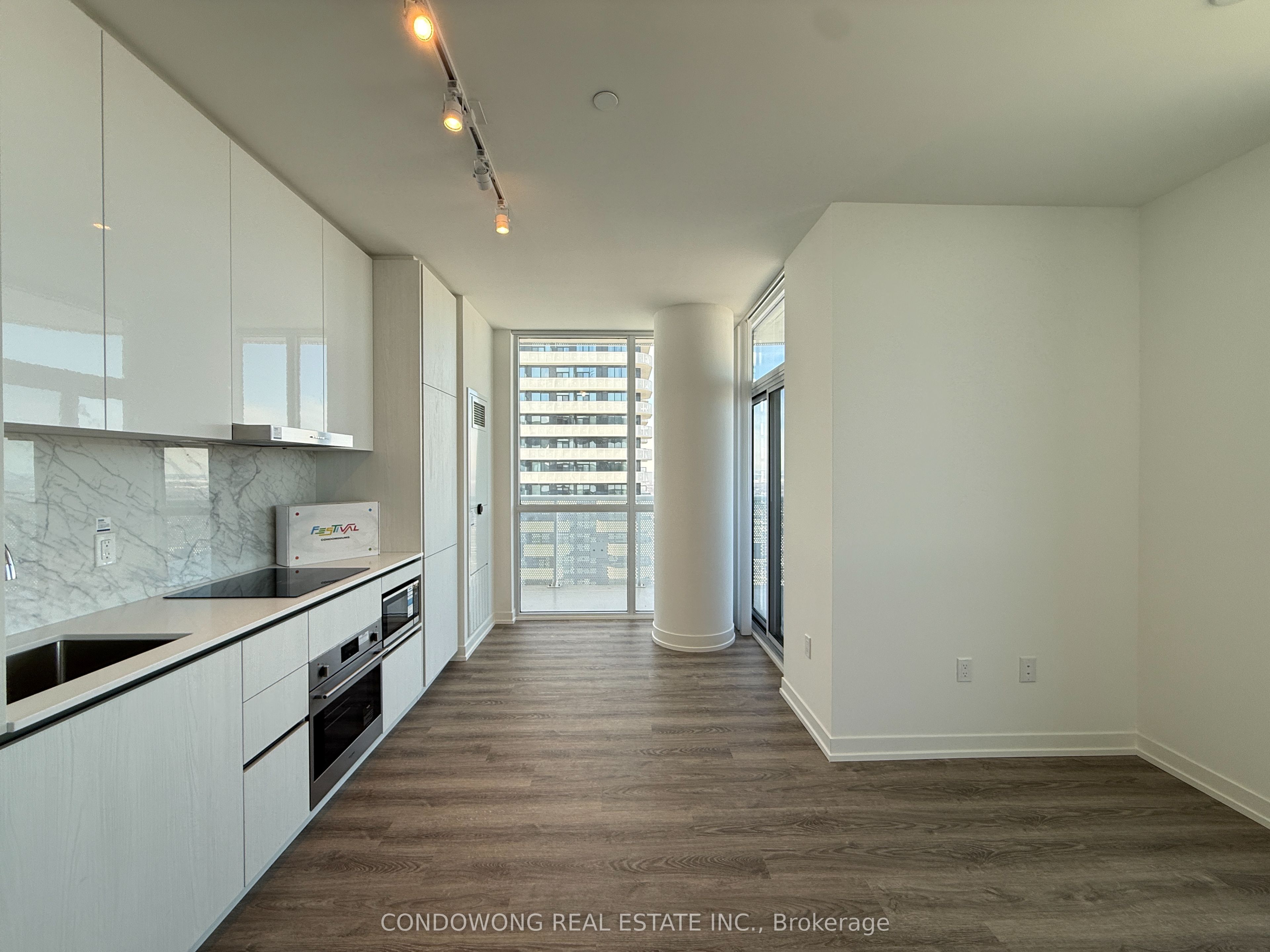 Additional image 3 of 6002-8 Interchange Way, Vaughan, ON, L4K 0R2