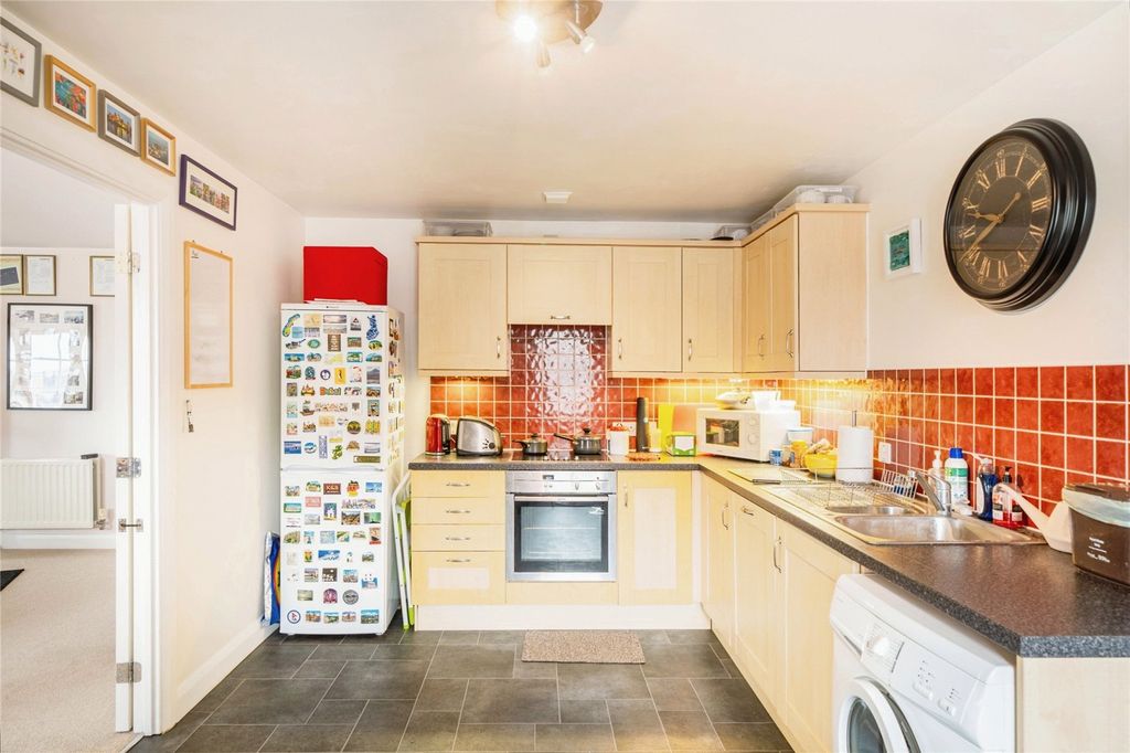 Additional image 5 of 2 bed flat for saleWaters Edge, Lower Burlington Road, Portishead BS20