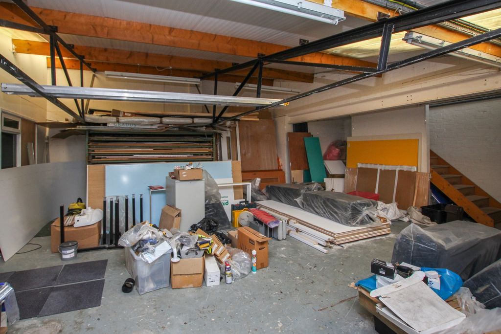 Additional image 15 of 2 bed office for saleOundle Road, Peterborough PE2