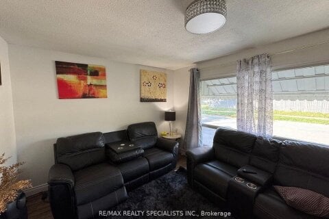 Additional image 8 of 19 Helena Court, Brampton, ON, L6S 2N4