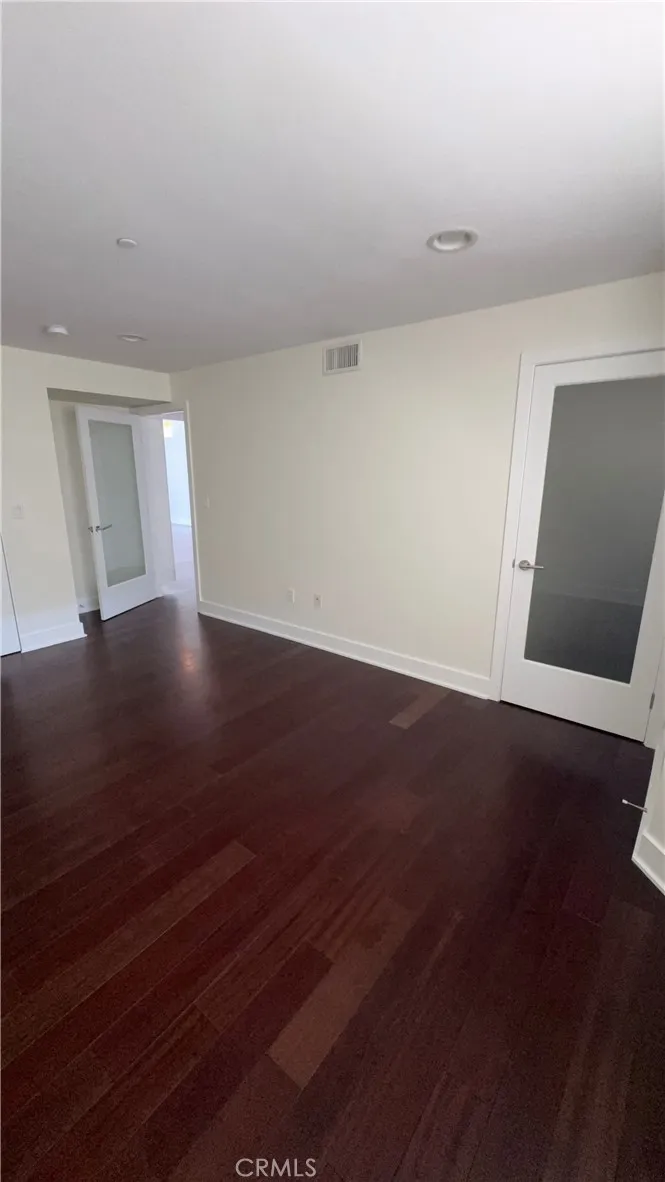 Additional image 41 of 600 S Ridgeley Dr, Los Angeles, CA 90036