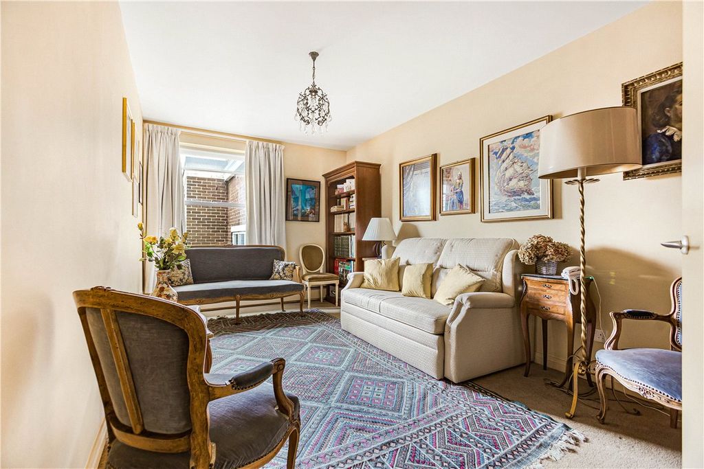 Additional image 14 of 2 bed flat for saleBanbury Road, Oxford, Oxfordshire OX2