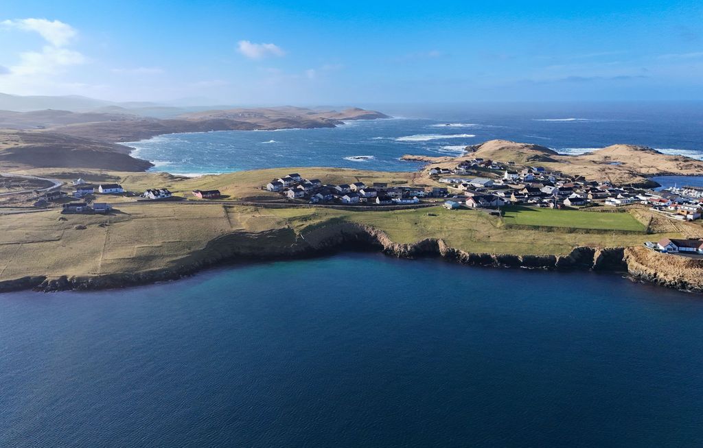 Additional image 46 of 3 bed semi-detached house for sale19 Hulsidale, Hamnavoe, Shetland ZE2