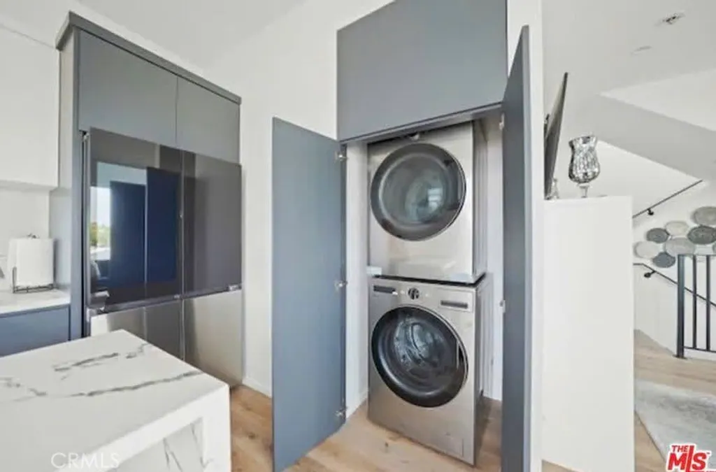 Additional image 8 of 4537 W 16th Unit 1/2, Los Angeles, CA 90019