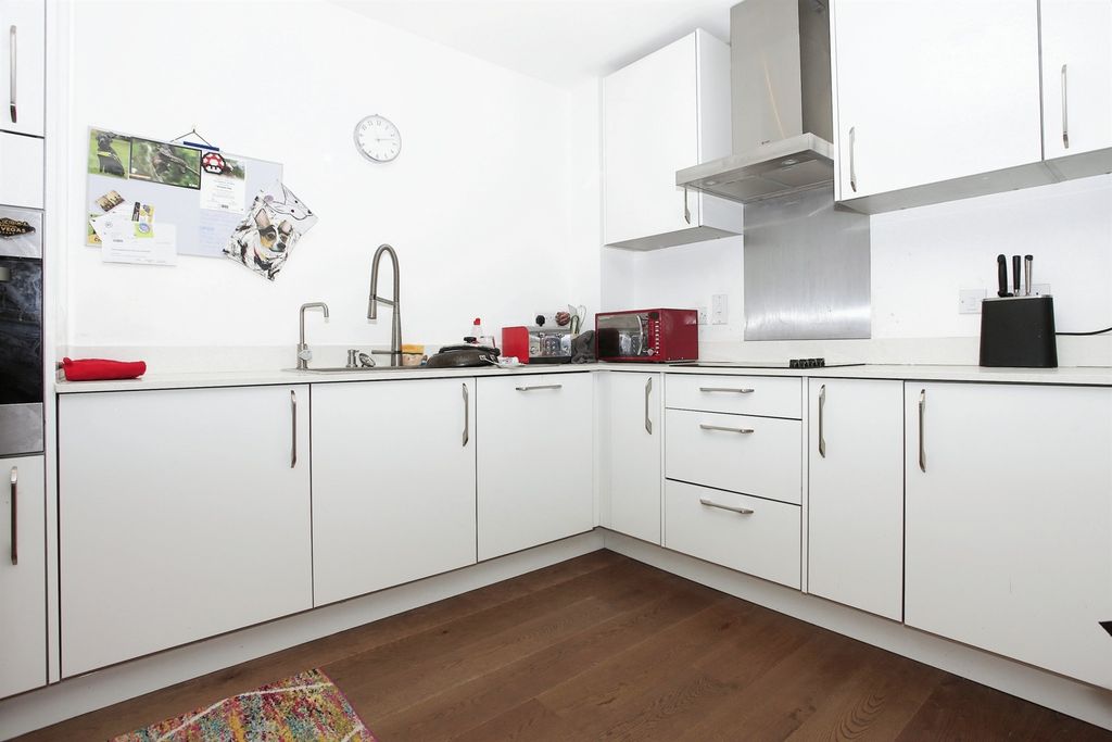 Additional image 3 of 2 bed flat for saleEast Station Road, Fletton Quays, Peterborough PE2