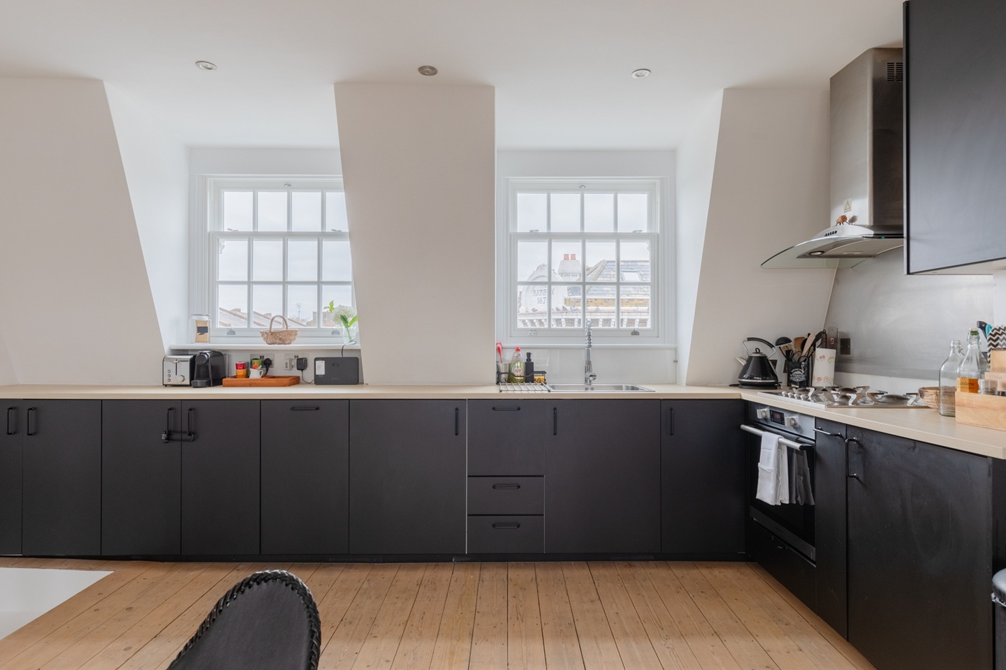 Additional image 4 of 2 Bed Flat, Barnsbury St, N1, N1 7GU