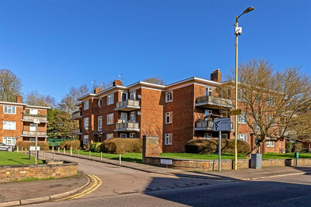 Additional image 19 of Hatfield Road, St. Albans