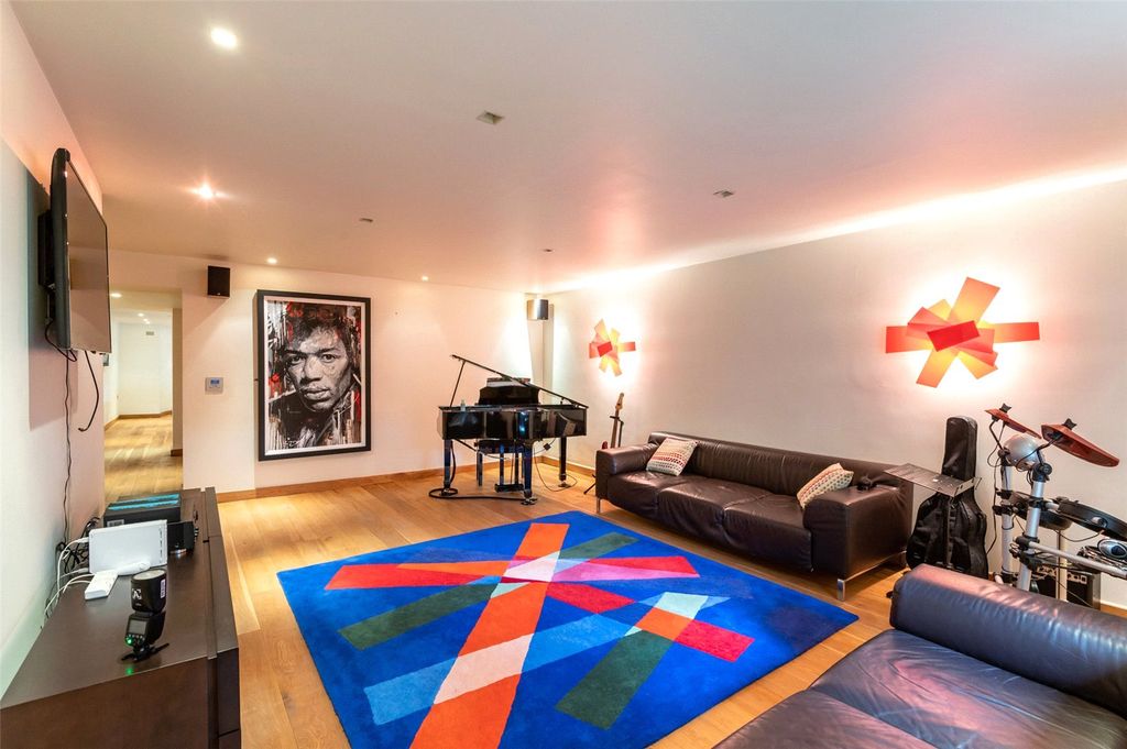 Additional image 25 of 8 bed detached house for saleThorner Lane, Scarcroft, Leeds LS14