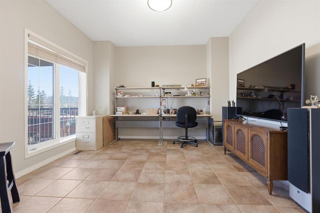 Additional image 5 of 283 Springmere Link, Chestermere, AB, T1X 1P1