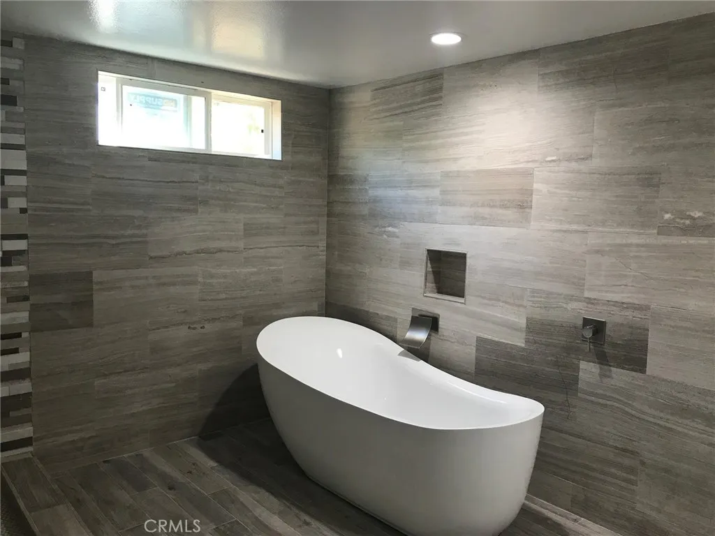 Additional image 32 of 19549 Tuba Street, Northridge, CA 91324