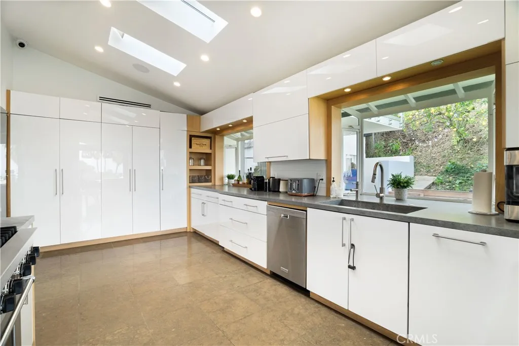 Additional image 15 of 11308 Dona Teresa Drive, Studio City, CA 91604