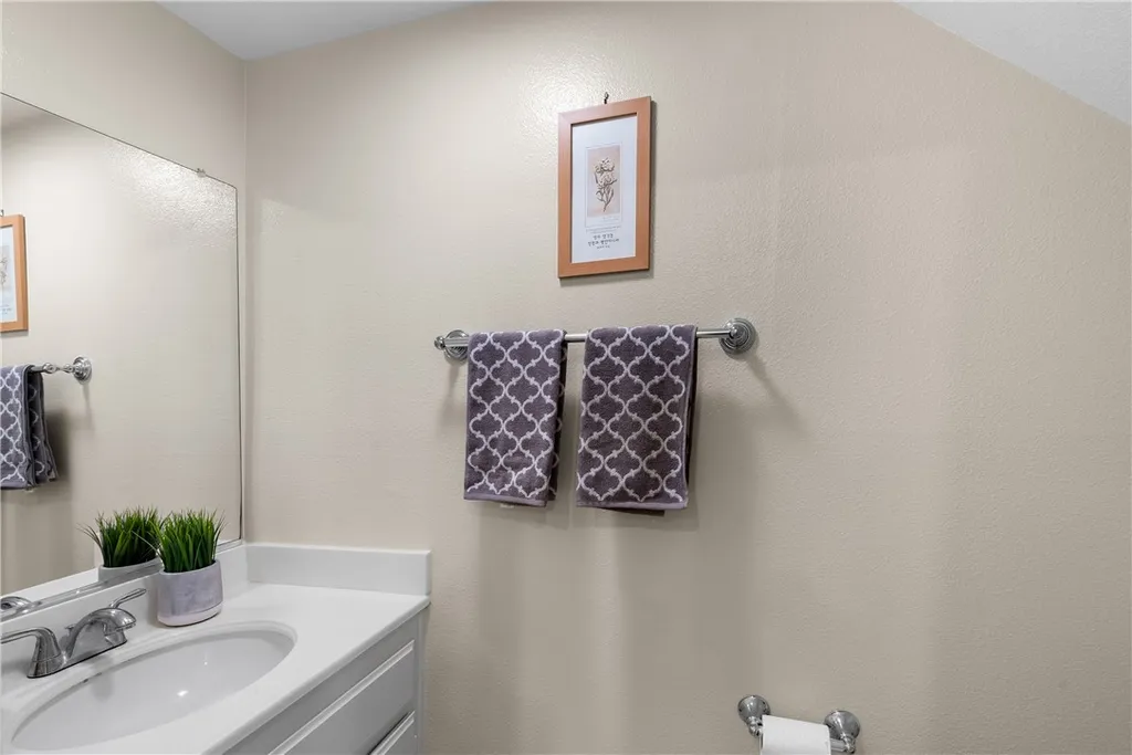 Additional image 18 of 311 Falcon Crk, Irvine, CA 92618