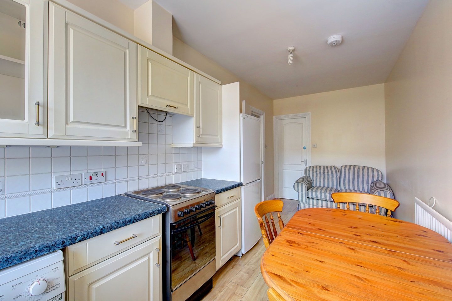 3 Bed Flat, London Bridge, SE1, N1 7GU