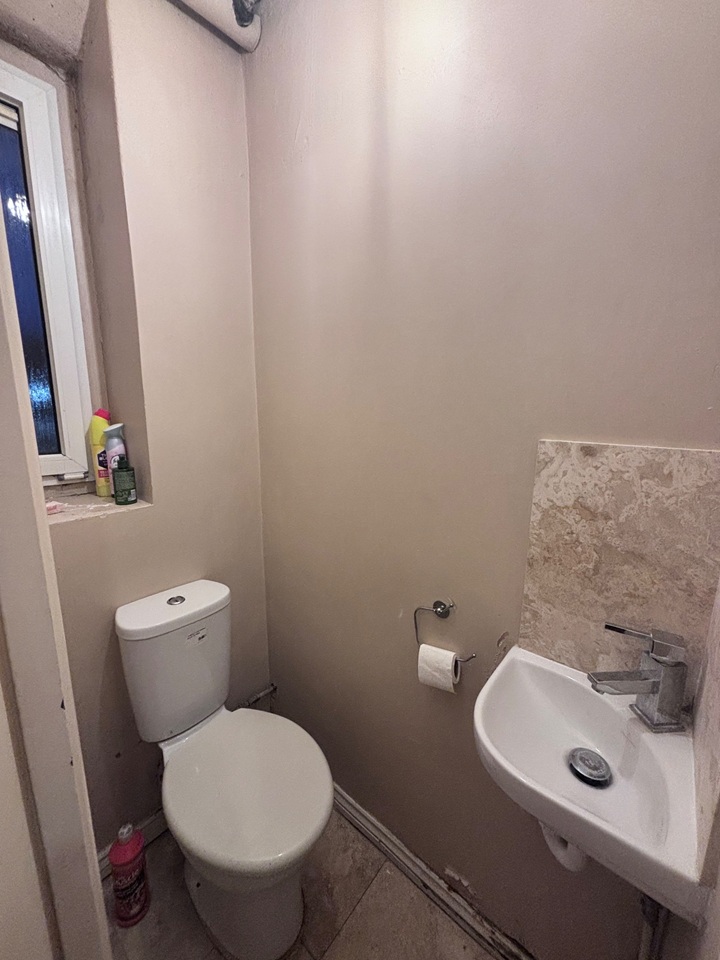 Additional image 4 of 4 Bed Maisonette, Lostock House, SW8, N1 7GU