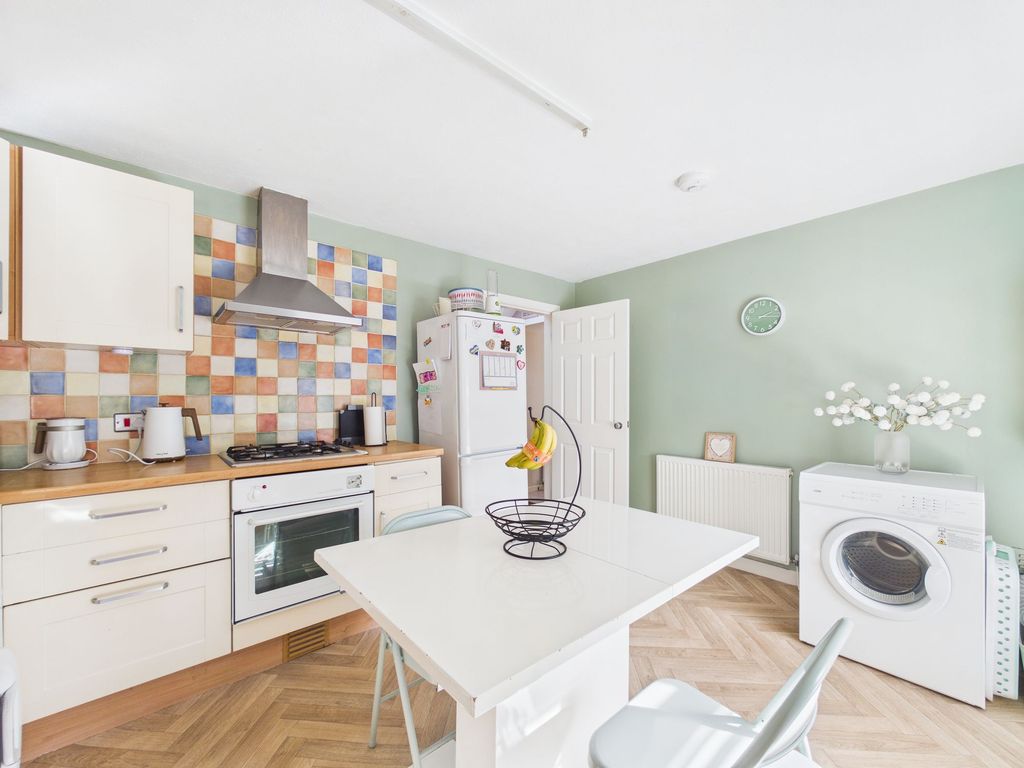 Additional image 6 of 3 bed flat for sale26 North Back Road, Biggar ML12