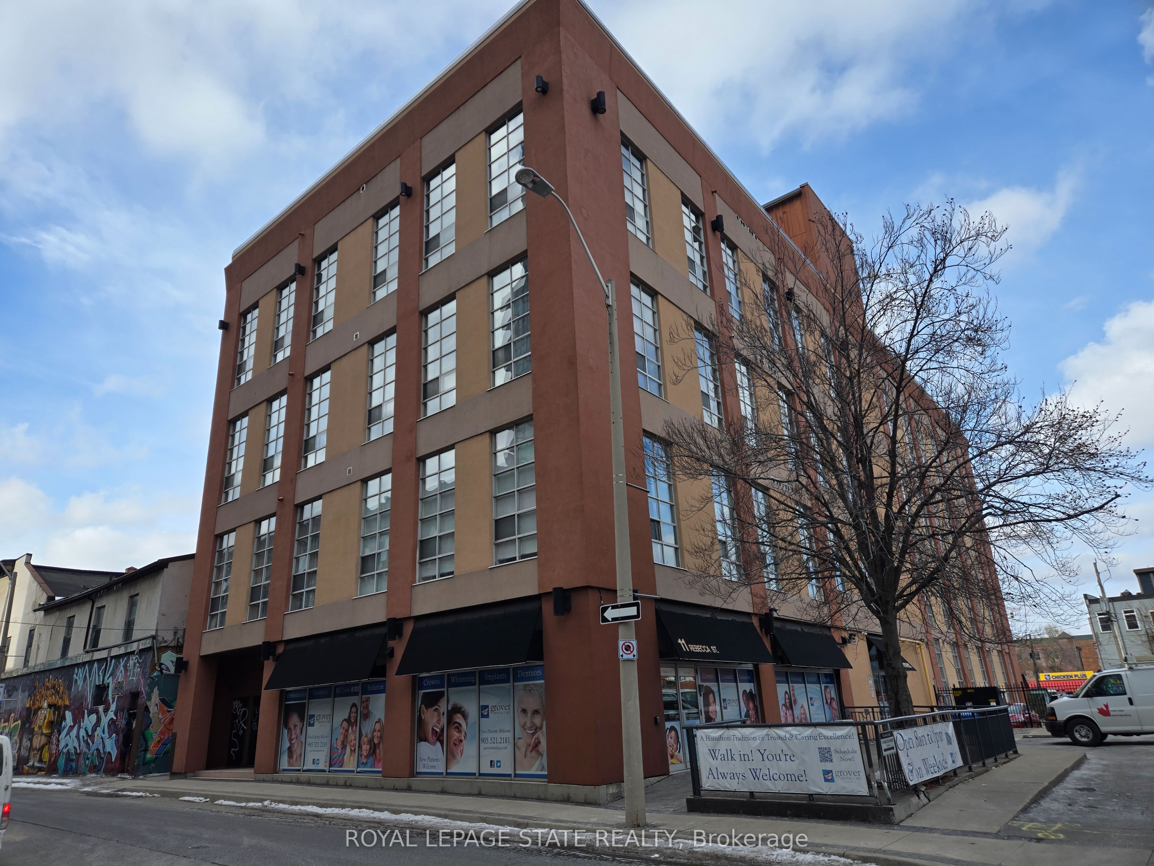 202-11 Rebecca Street, Hamilton, ON, L8R 3H7