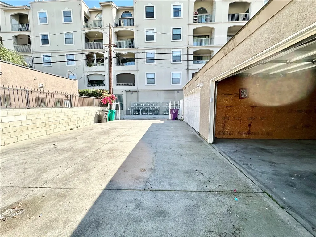 Additional image 45 of 731 5th Street, Long Beach, CA 90802