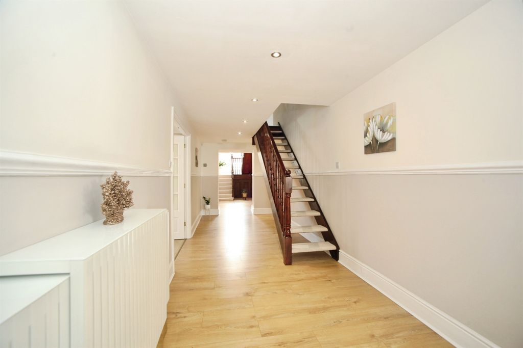 Additional image 12 of 5 bed detached house for saleMill Lane, Cross Inn, Pontyclun CF72