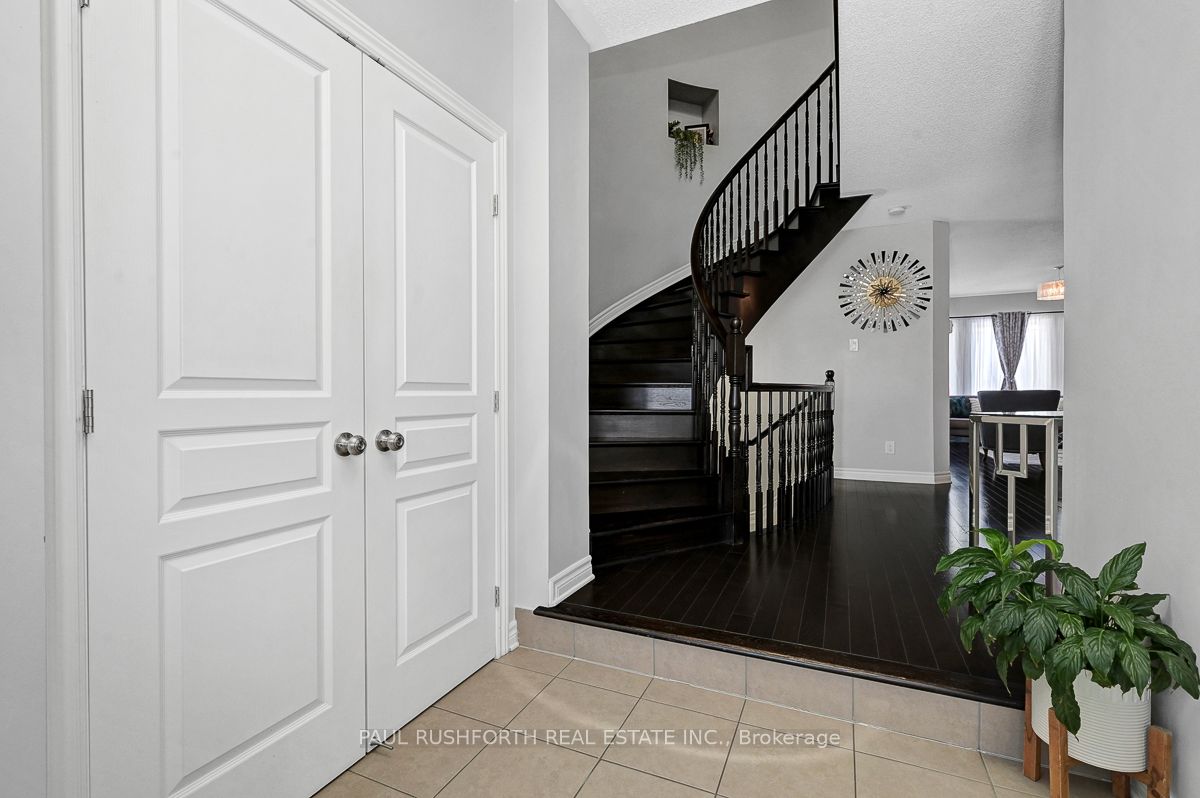 Additional image 4 of 560 Du Pin Rouge Way, Ottawa, ON, K1W 0C4