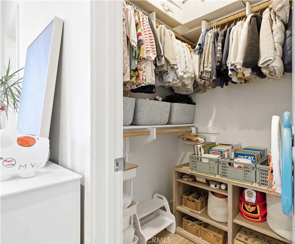 Additional image 27 of 107 Landroute, Irvine, CA 92618