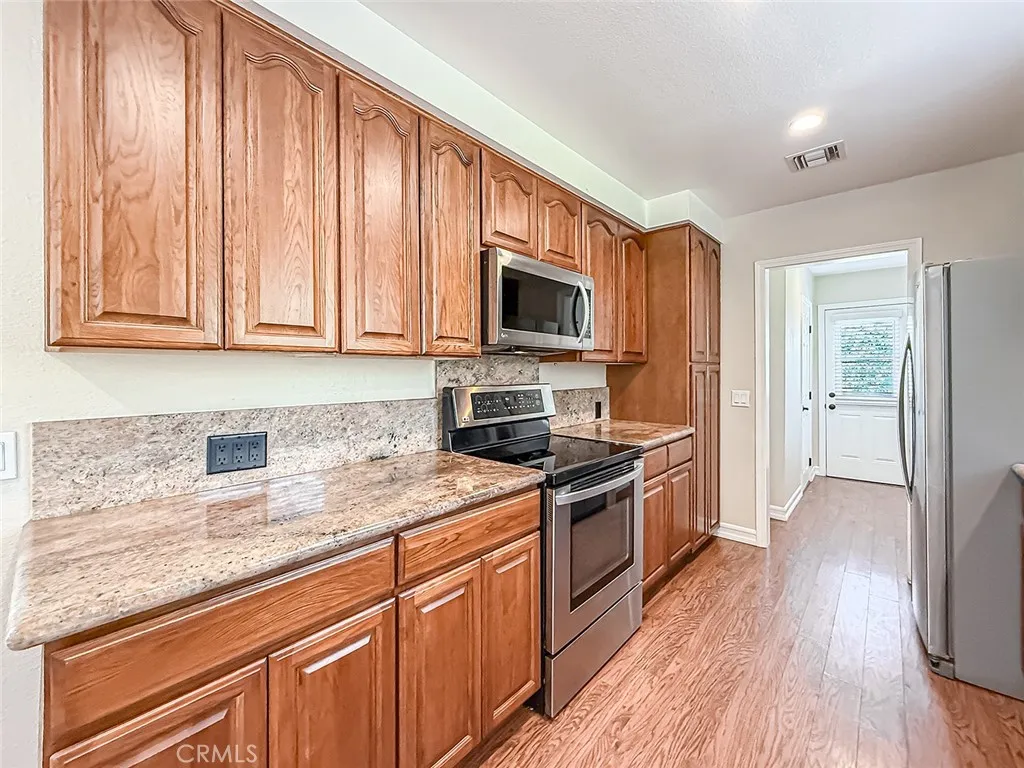 Additional image 31 of 51 Quinta Vista Dr, Thousand Oaks, CA 91362