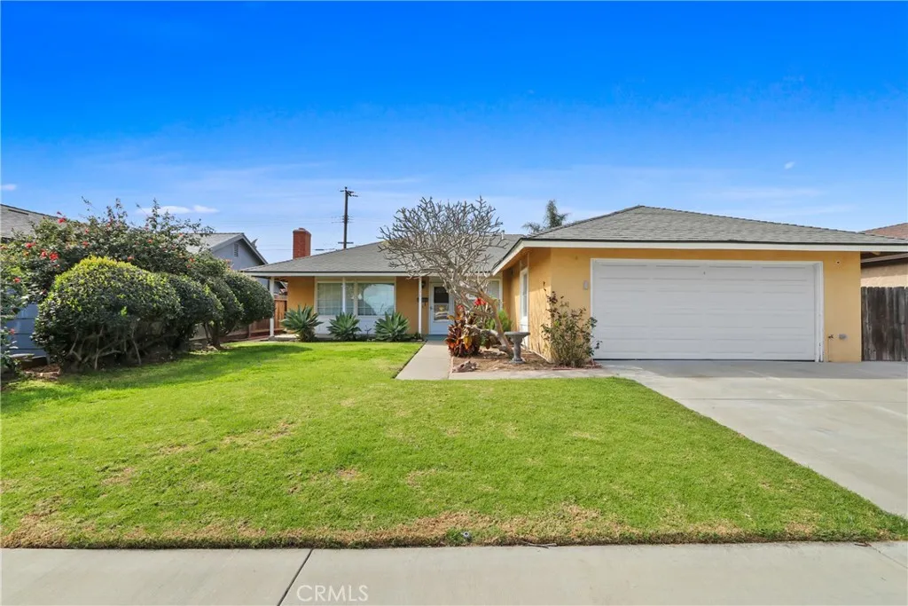 Additional image 2 of 15741 Willett Ln, Huntington Beach, CA 92647