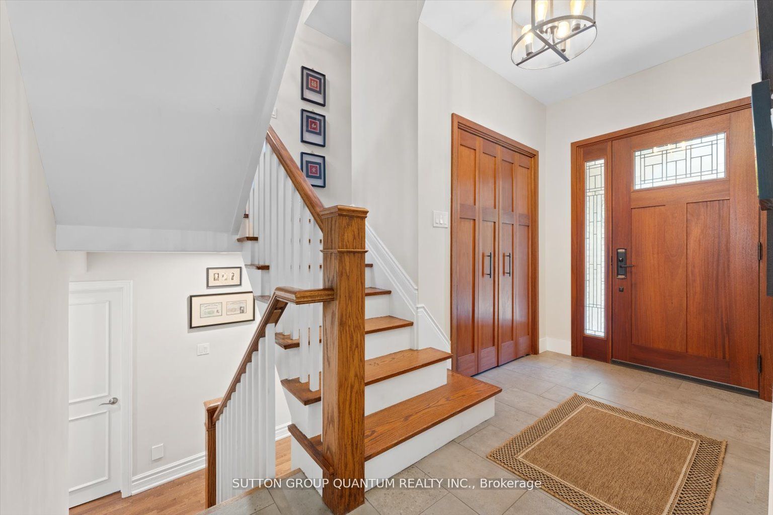 Additional image 5 of 347 Pinetree Way, Mississauga, ON, L5G 2R4