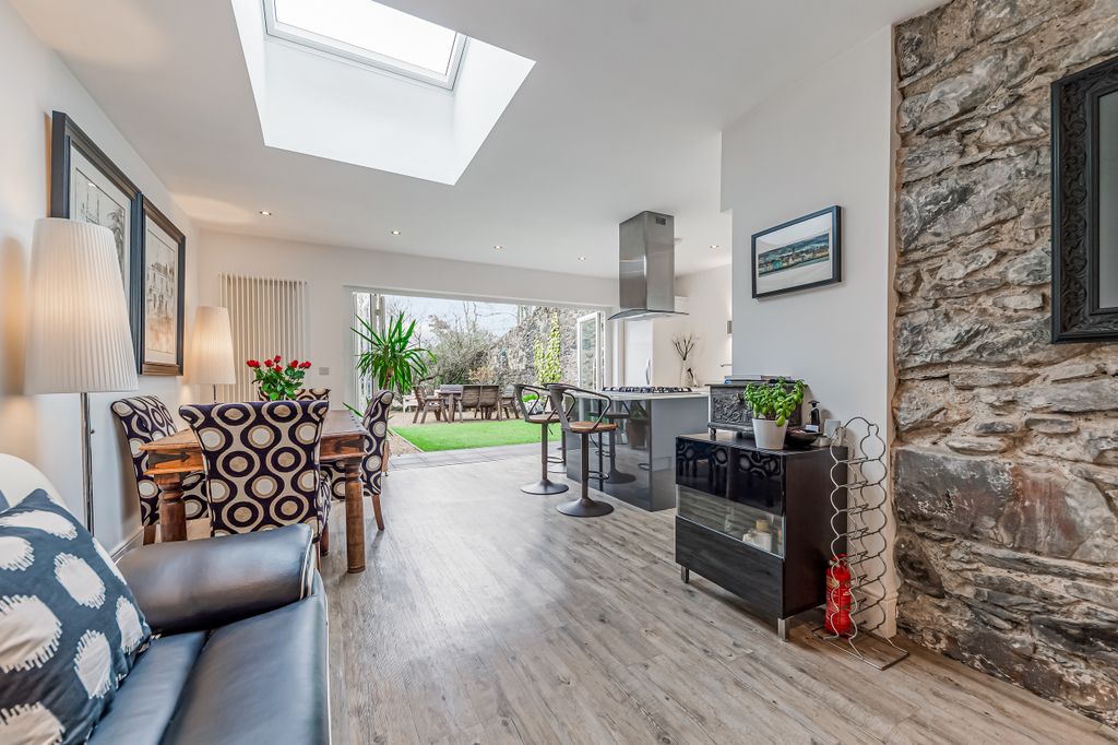 Additional image 8 of 6 bed end terrace house for sale36 High Street, Donaghadee, County Down BT21