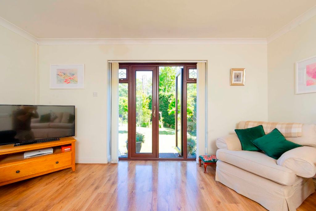 Additional image 10 of 4 bed detached house for saleBryn Gwennol, Sunny Bank, Treharris CF46