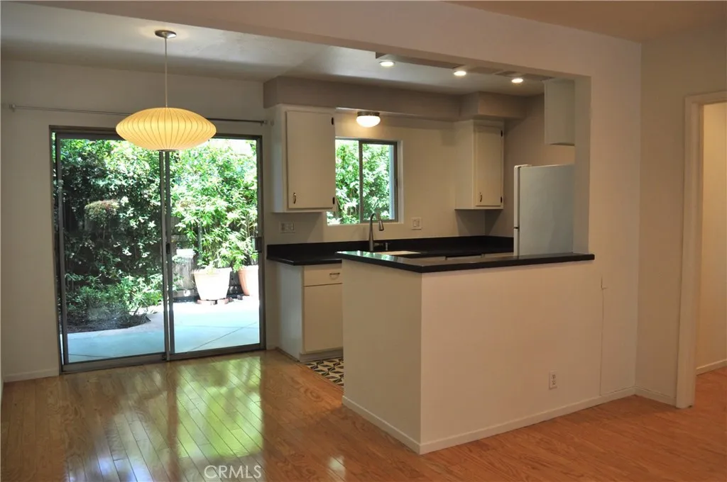 Additional image 9 of 504 S Euclid Avenue Unit 3, Pasadena, CA 91101