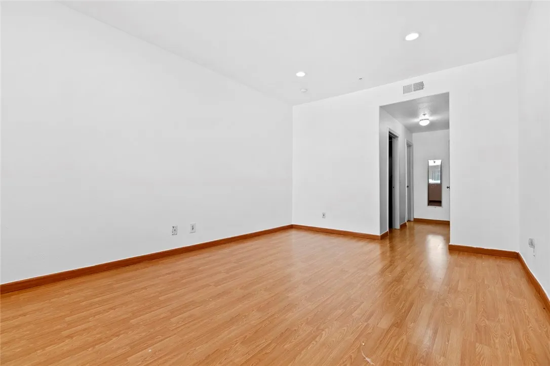 Additional image 66 of 16940 Chatsworth Unit 208, Granada Hills, CA 91344