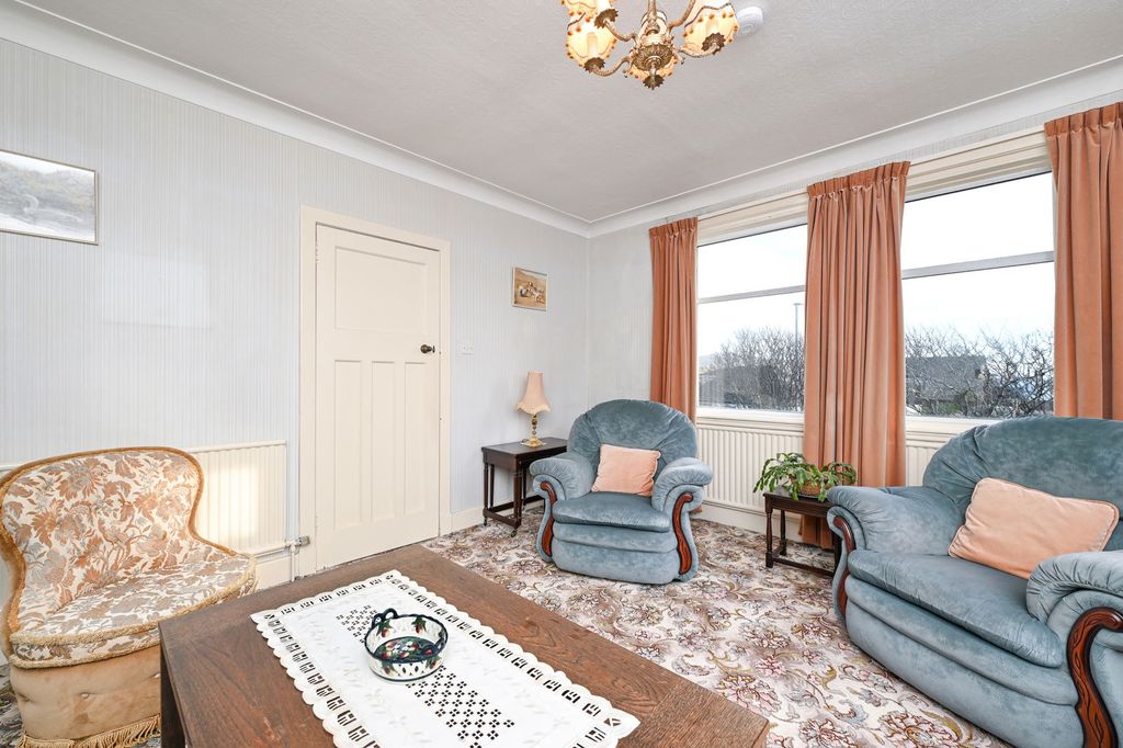 Additional image 7 of 3 bed bungalow for saleHolmenkollen, 14 South Road, Lerwick, Shetland ZE1