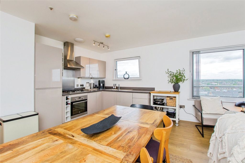 Additional image 17 of 2 bed flat for saleBroadway, Peterborough, Cambridgeshire PE1